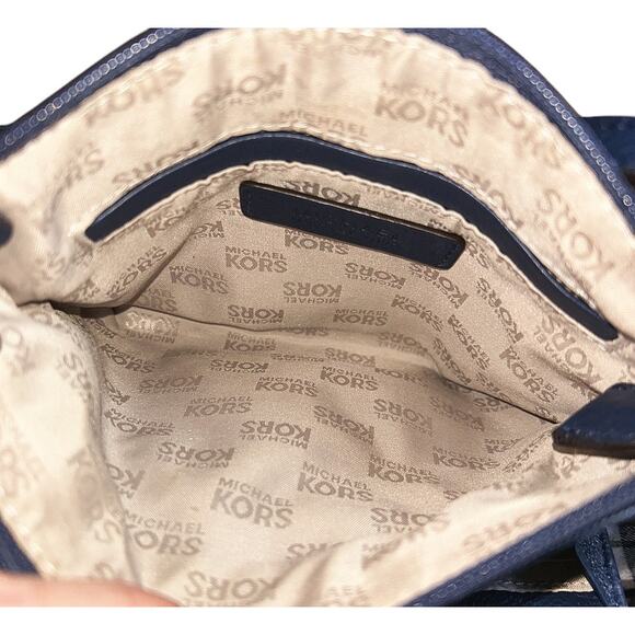 Michael Kors Fulton Cadet Blue Leather Crossbody Bag Authenticated - Picture 10 of 15